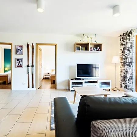 Apartment Apartament Everest