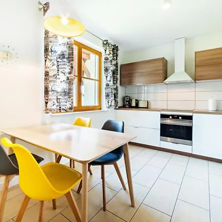 Apartment Apartament Everest