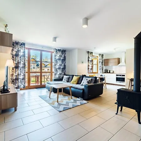 Apartament Everest Apartment
